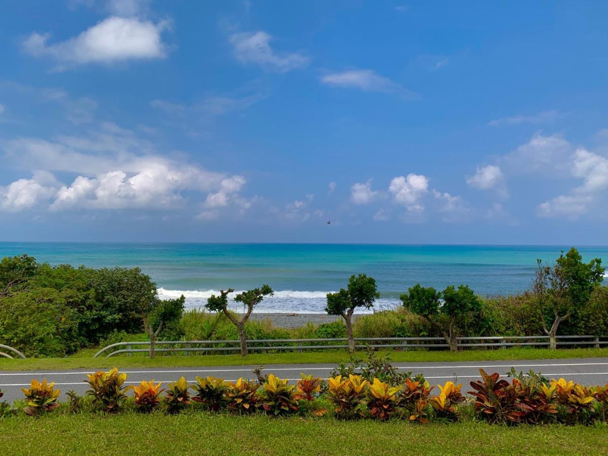 Taitung Blue Sea Villa Чънгун Екстериор снимка