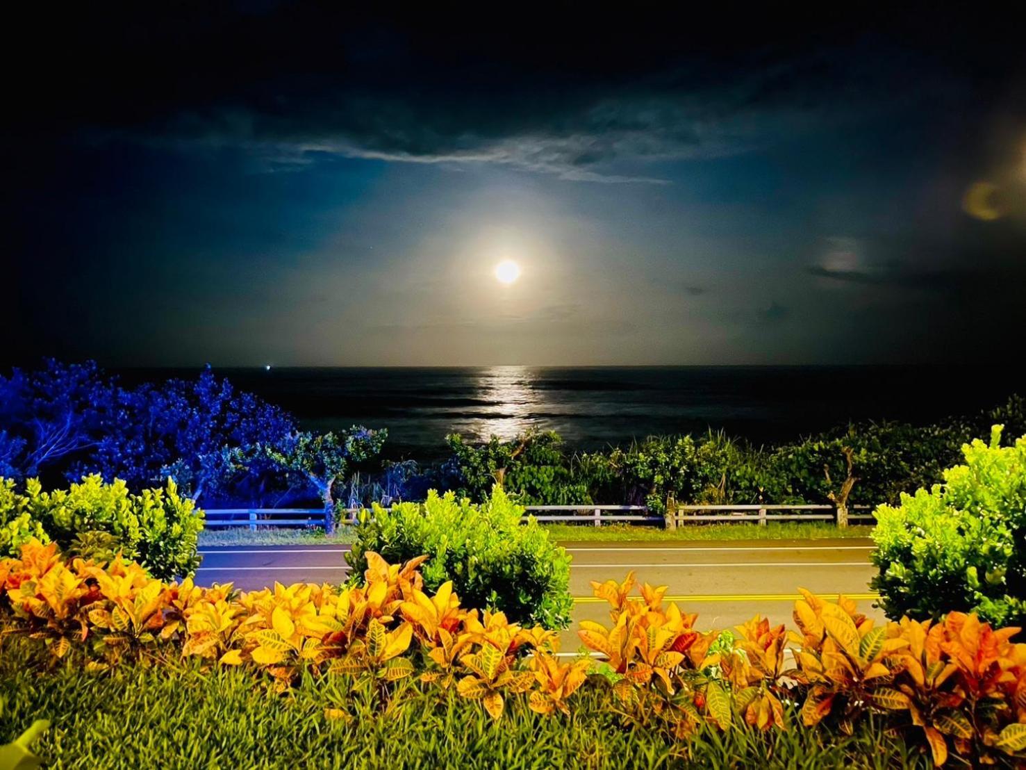 Taitung Blue Sea Villa Чънгун Екстериор снимка
