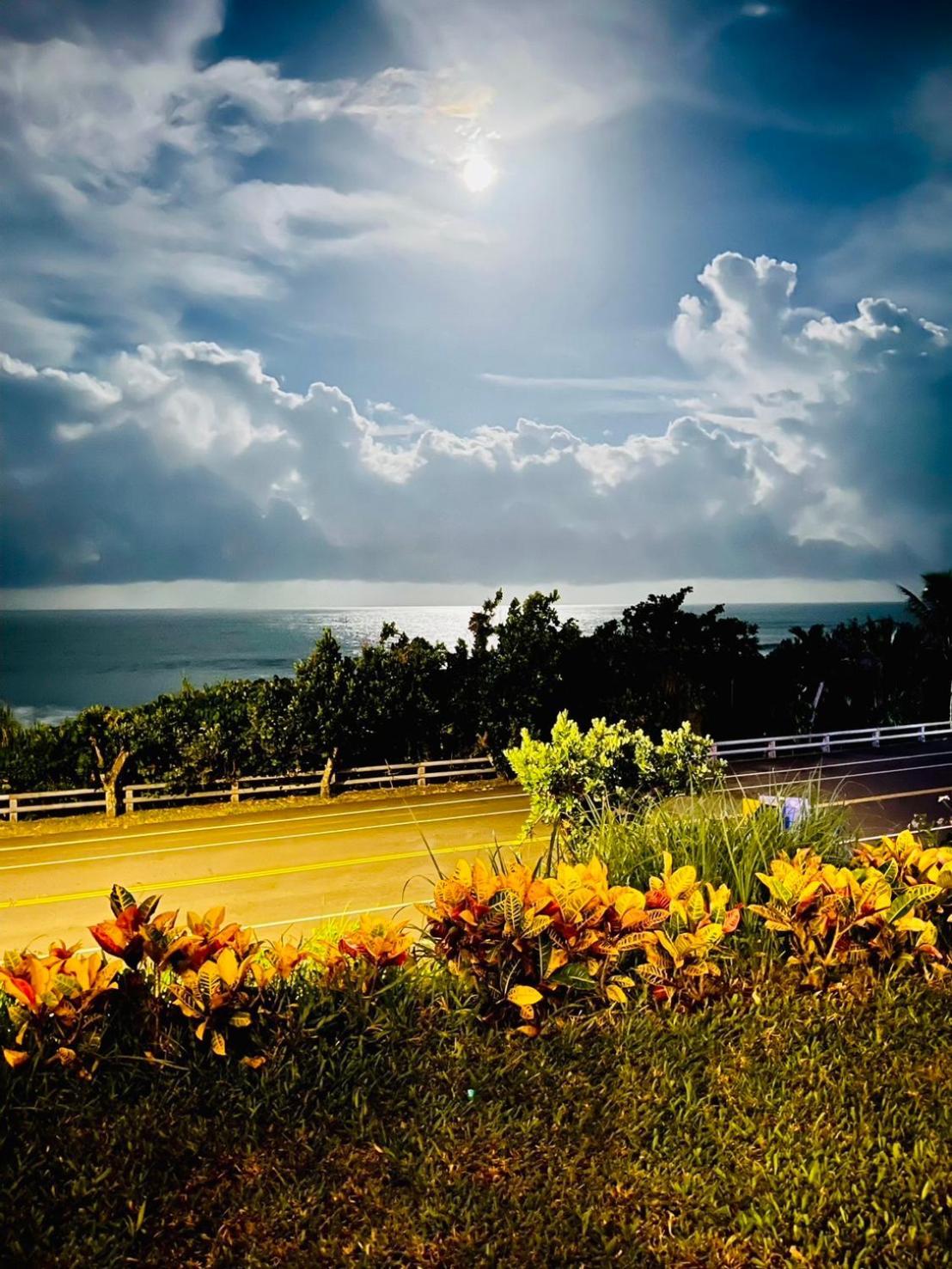 Taitung Blue Sea Villa Чънгун Екстериор снимка